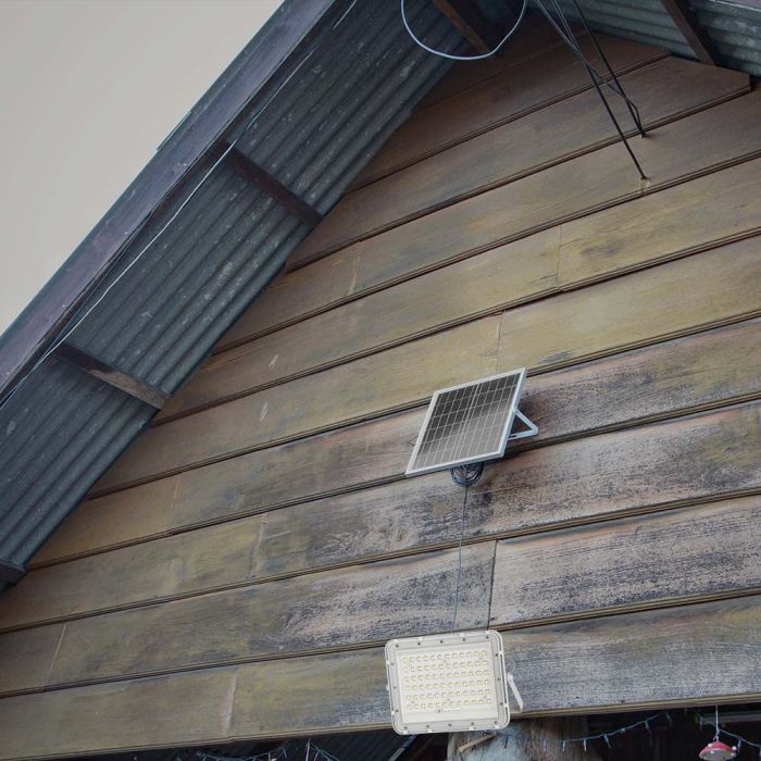 Proyector Solar V-TAC - IP65 Estanco - Blanco - 15W - 1200 Lumens - 4000K-extra-2.webp